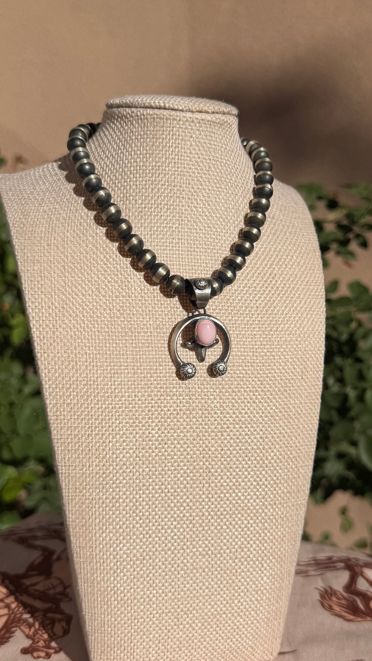 Chimney Butte Pink Conch Mini Najas