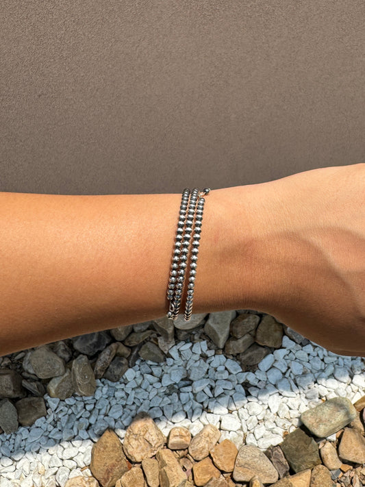 Memory wire silver pearl bracelet