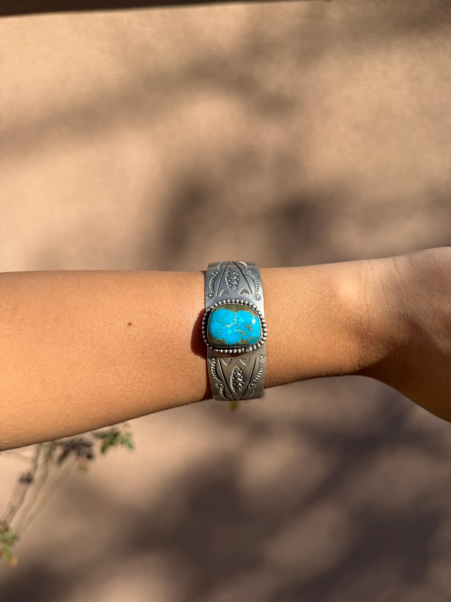 Delbert Sacatero Cuff