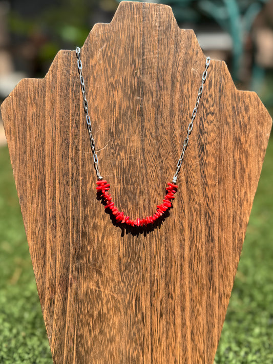 Red coral chip necklace