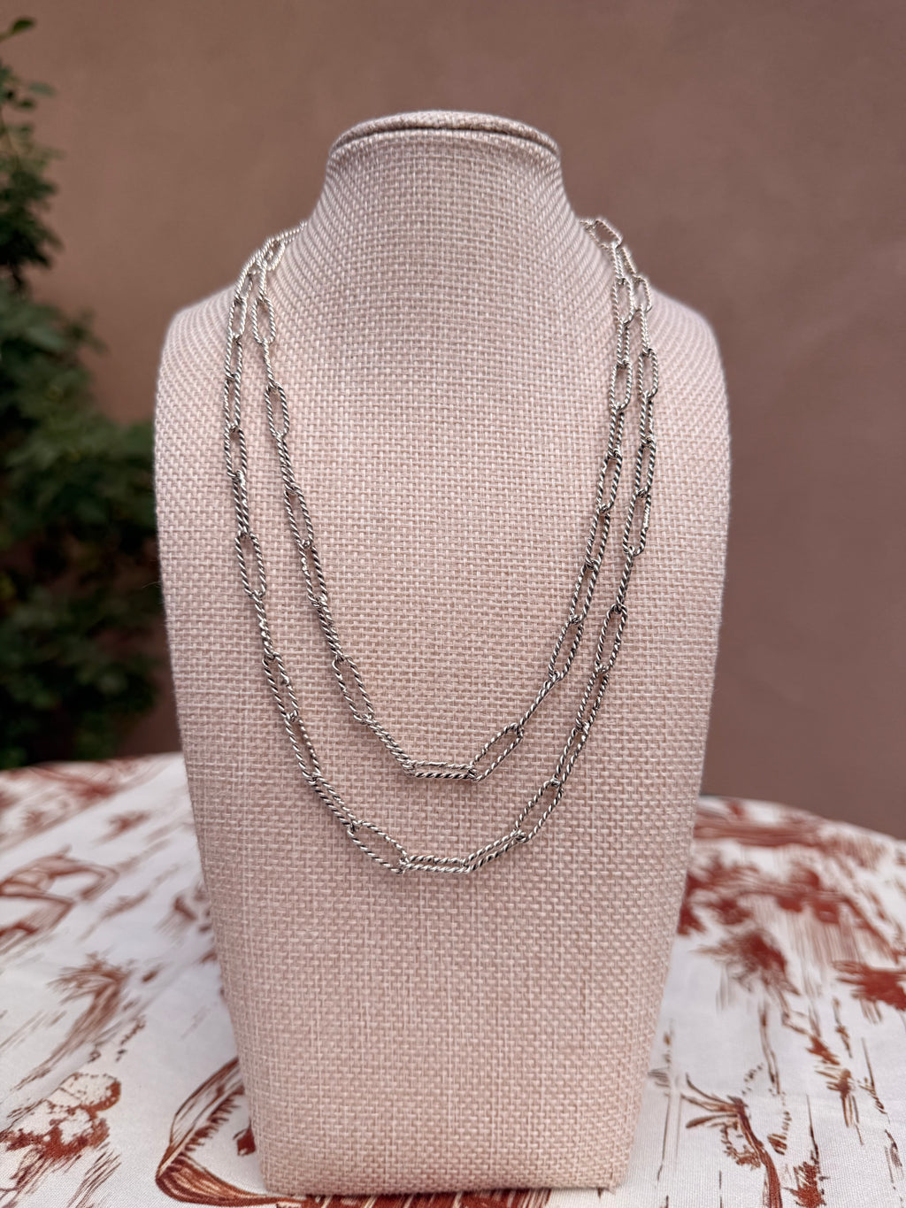 Carlo Lonjose Twist Paperclip Necklace