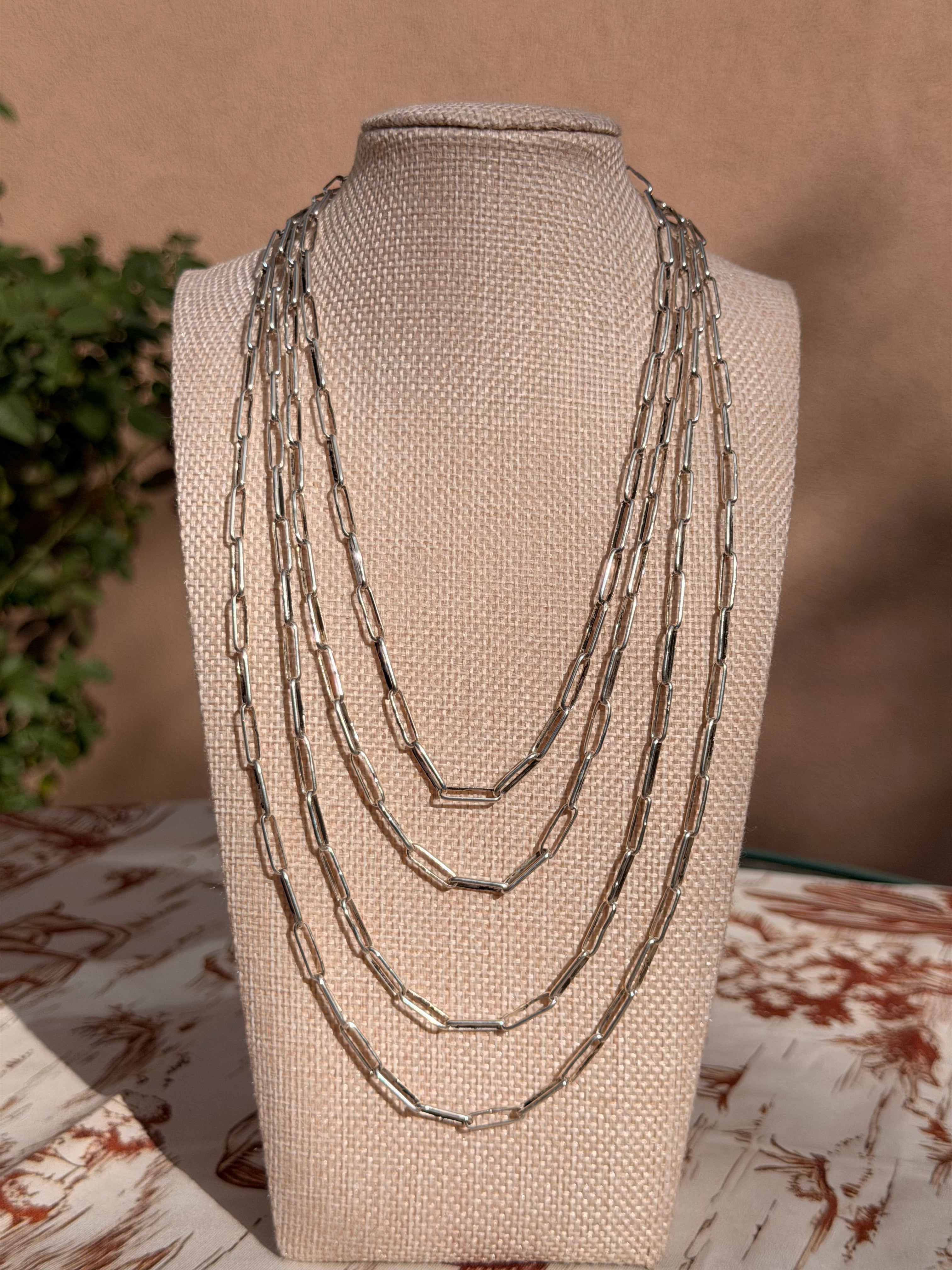 Carlo Lonjose Paper Clip Chains