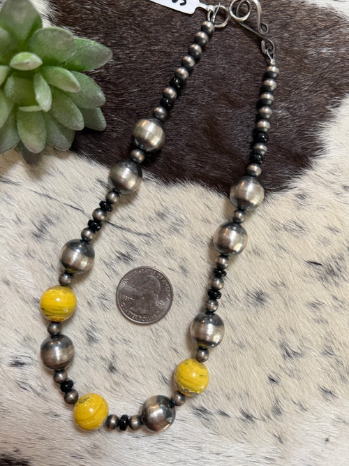 Chimney Butte pearls & Bumble Bee