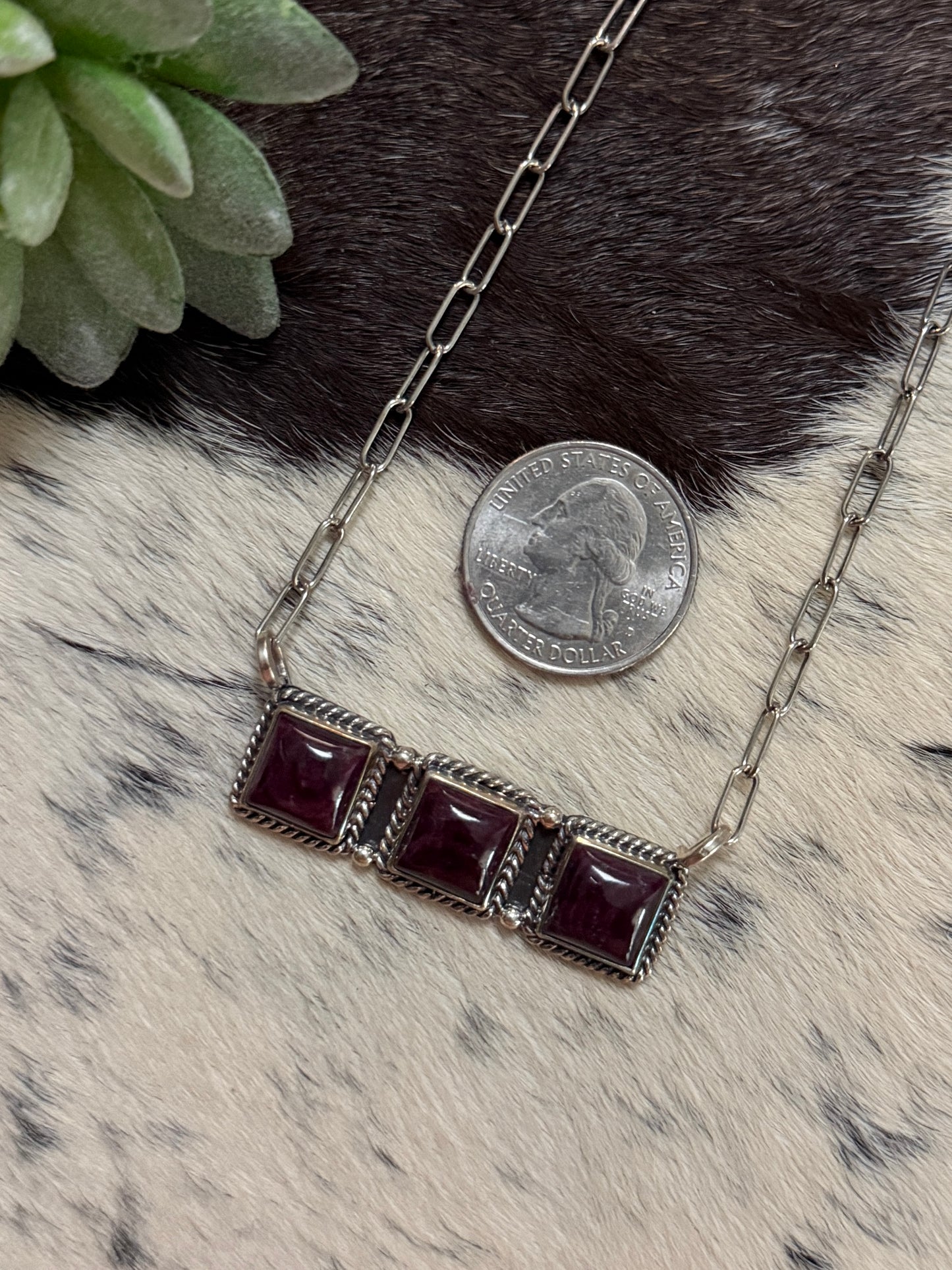 Purple Spiny 3 stone bar necklace