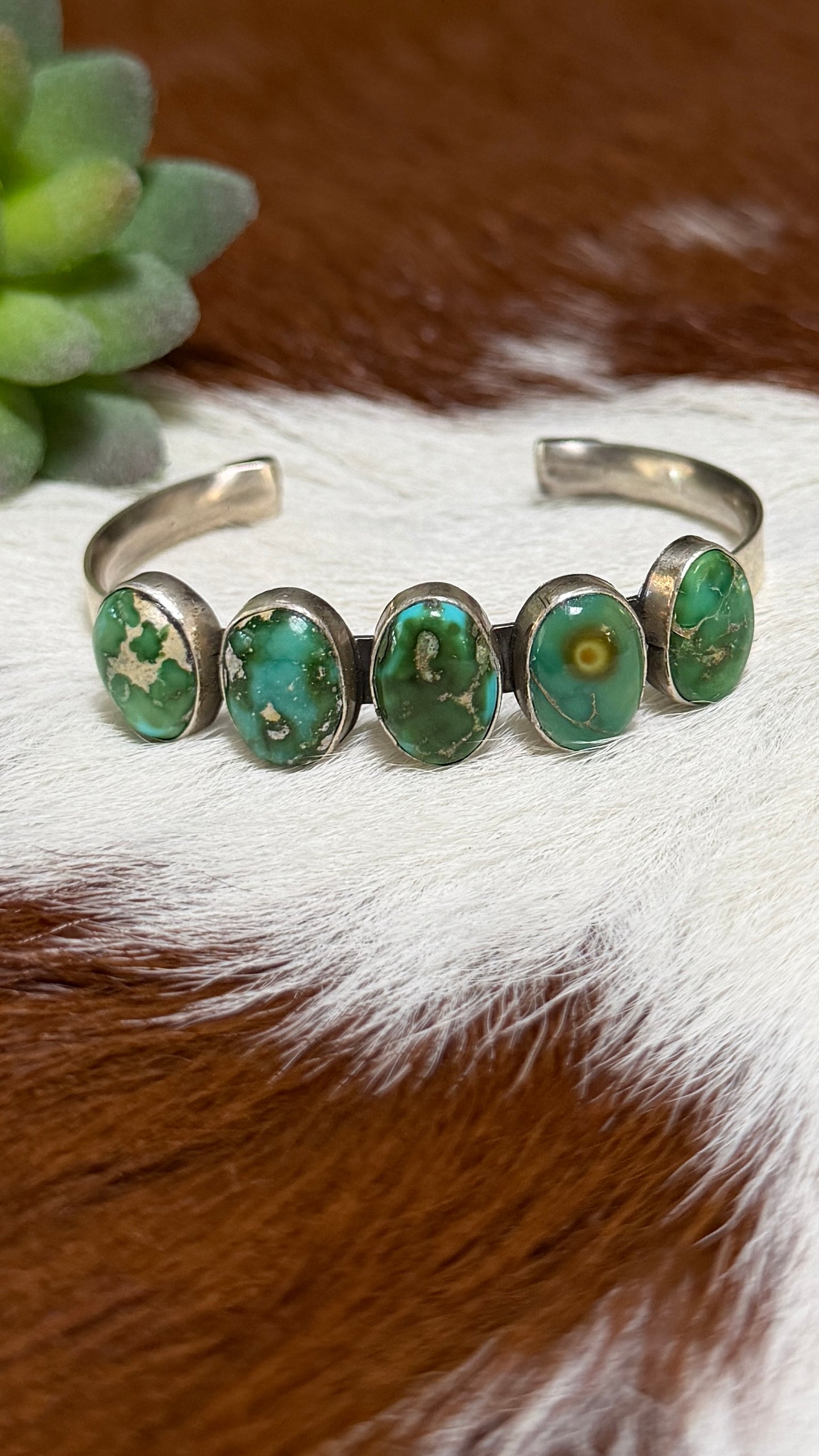 Tom Lewis Sonoran Gold cuff
