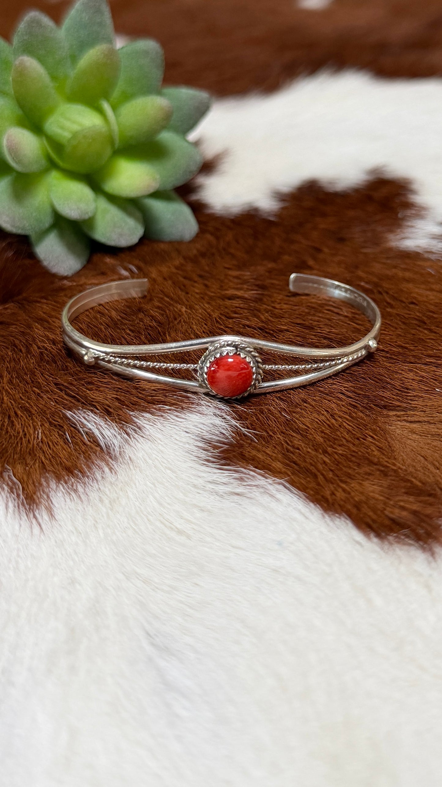 Esther White red spiny cuff