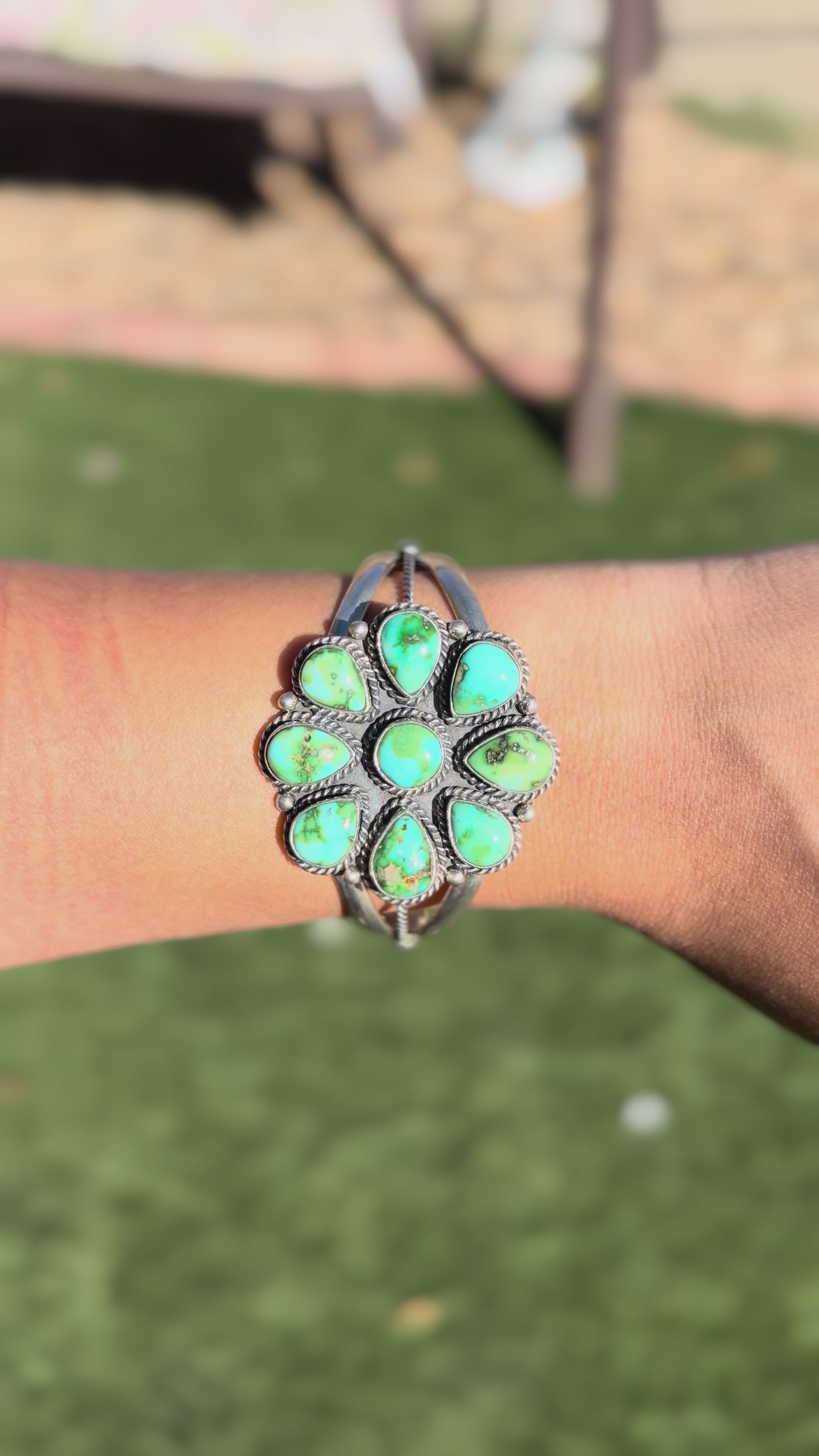 Sonoran cluster cuff